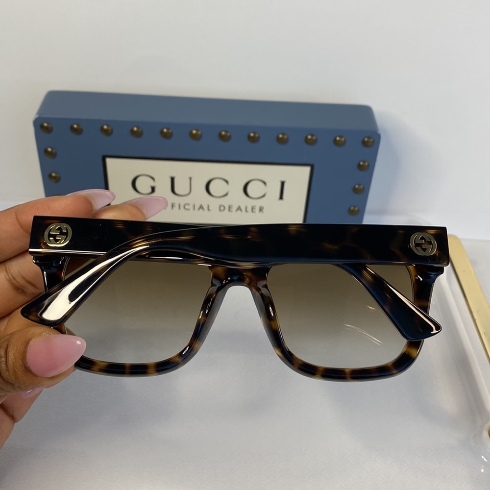 New🔥🔥 - GUCCI GG1338SK THICK RIM SUNGLASSES IN BROWN - Picture 14 of 16